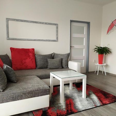 Apartmán Byt Puškinova Hradec Králové Exteriér fotografie